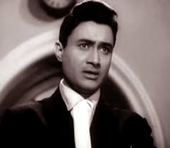 देव आनंद को काला कोट पहनने पर प्रतिबंध