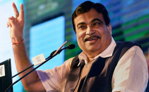 केन्द्रीय सड़क परिवहन मंत्री नितिन गडकरी