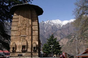  राजा साहिल वर्मा ने 84 योगियों के सम्मान में यहां चौरासी मंदिर बनाए थे