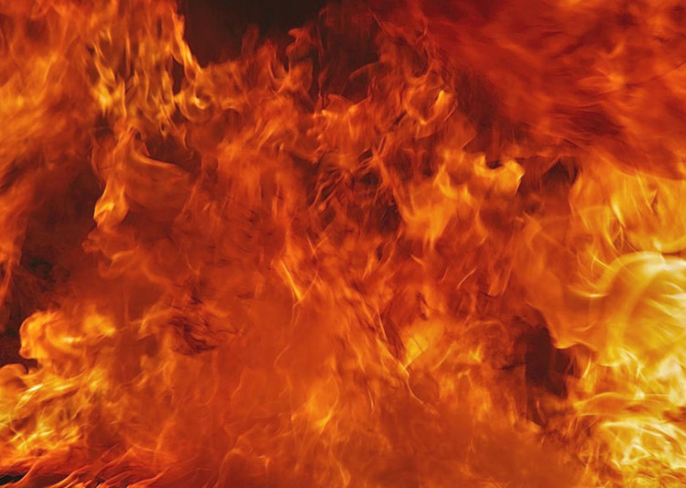 चंबा : घर में लगी आग, दम घुटने से दो बच्चों समेत परिवार के चार लोगों की मौत