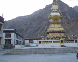 स्पिति उपखण्ड की सीमा पर पश्चिमी तिब्बत के पास एक छोटा सा ग्राम है ताबो