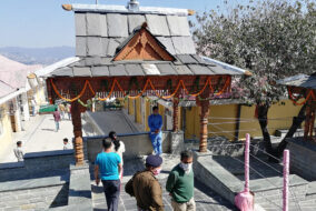 शिमला के मन्दिरों में लंगर-भंडारे को मिली अनुमति 