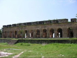 कांगड़ा के शाही परिवार ने कराया था किले का निर्माण ।