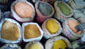 दूसरे डिपुओं से नहीं मिल रहा उपभोक्ताओं को राशन