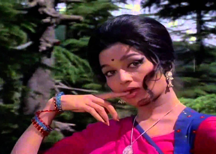 गुजरे जमाने की मशहूर अभिनेत्री आशा पारेख को 73वीं वर्षगांठ की ढेरों शुभकामनाएं