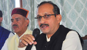 मुकेश अग्निहोत्री विकास का चश्मा पहन कर देखे तो प्रदेश में दिखेगा चौतरफा विकास : सत्ती