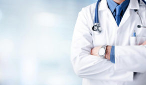 डॉक्टरों को राहत, सरकार ने आधी की पीजी के लिए बैंक गारंटी