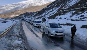 हिमाचल: रविवार को अटल टनल रोहतांग से 5000 से अधिक वाहनों की आवाजाही